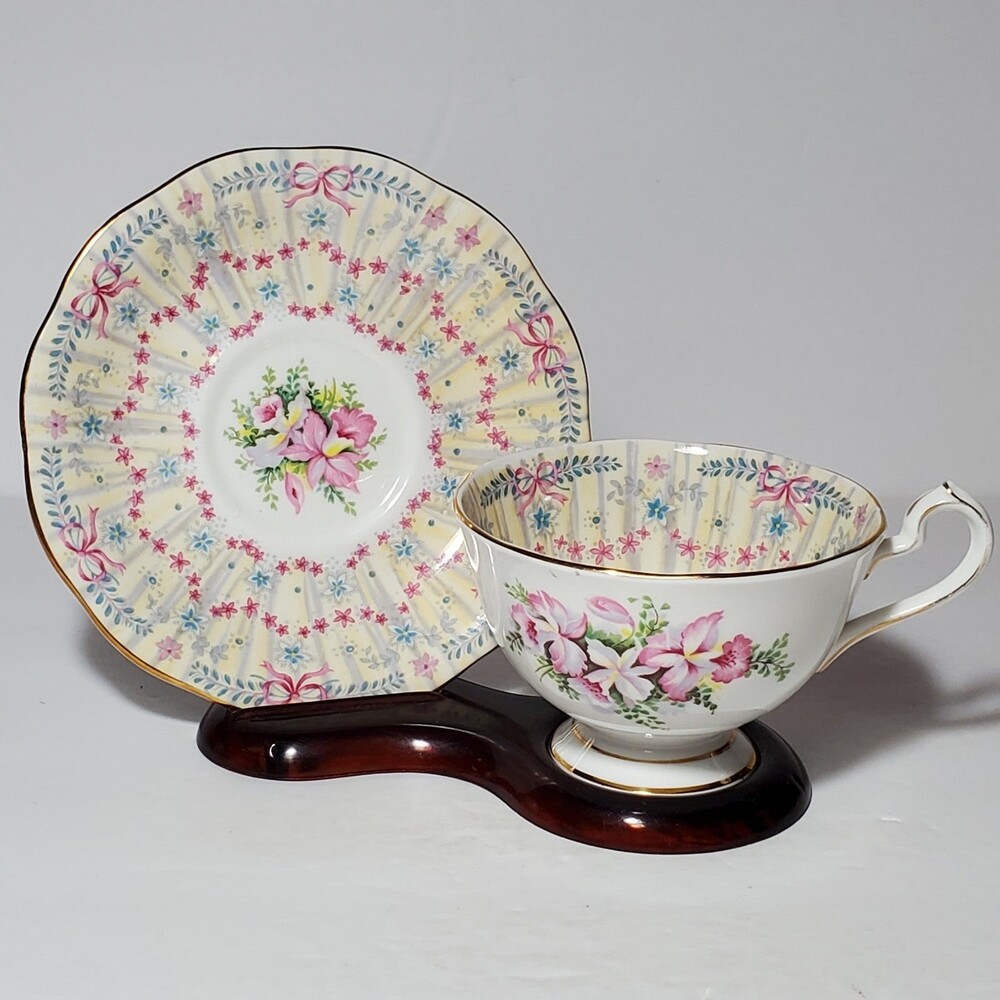 Queen Anne Teacup and Saucer Royal Bridal Gown Floral Vintage